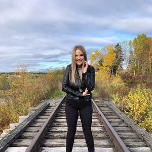 Meet your Posher, Eryka